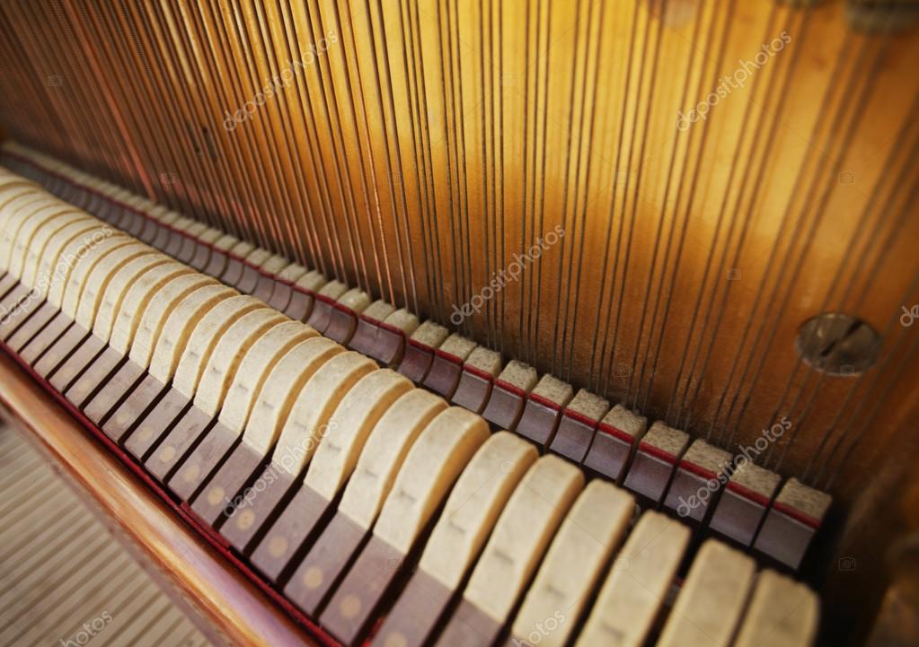 Affiche d'un piano